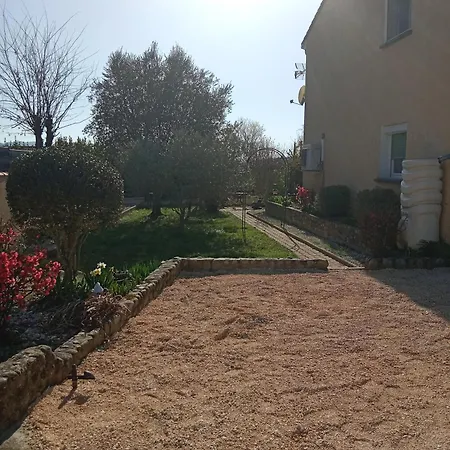 Couette-café 25 M2 Et Table D'hotes 2 Ruoms